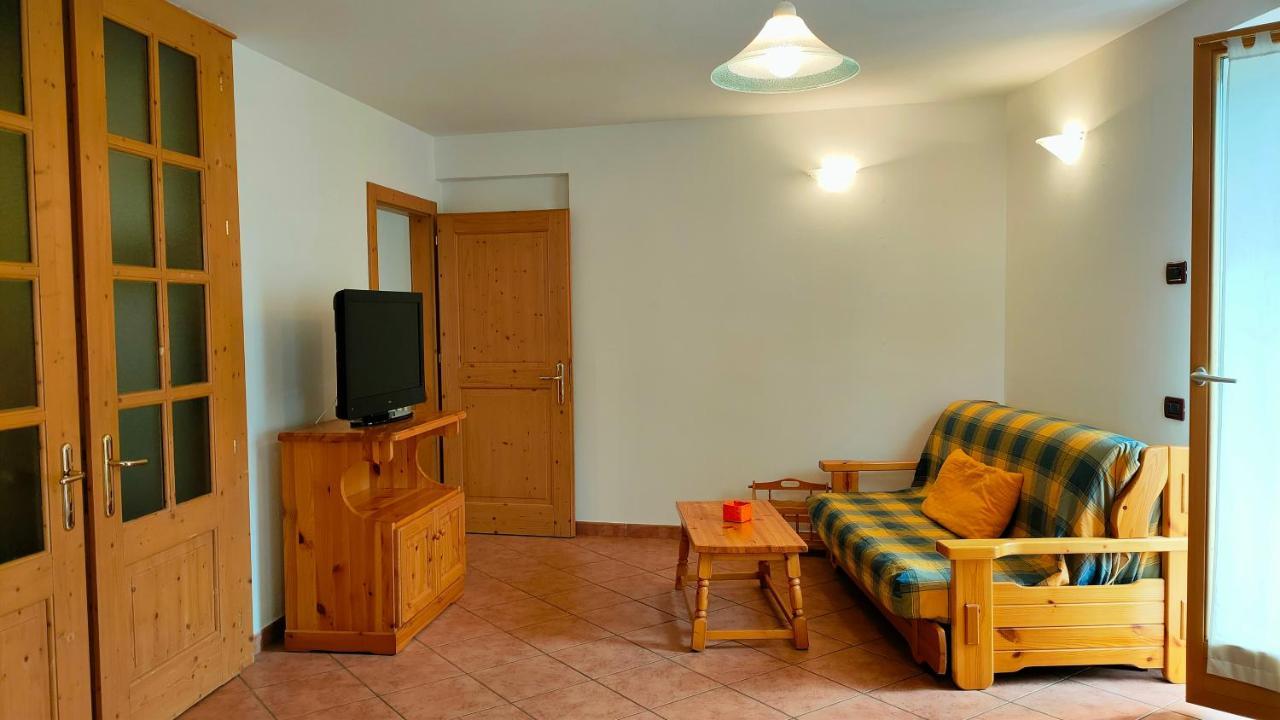 Villa Casa Emma Mezzana  Exterior foto